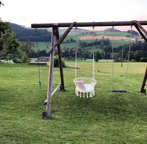 ゲストハウス Am Landsberg Obergrünburg